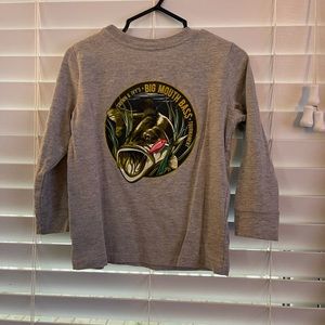 Crown and ivy 2T (2 long sleeve shirts)